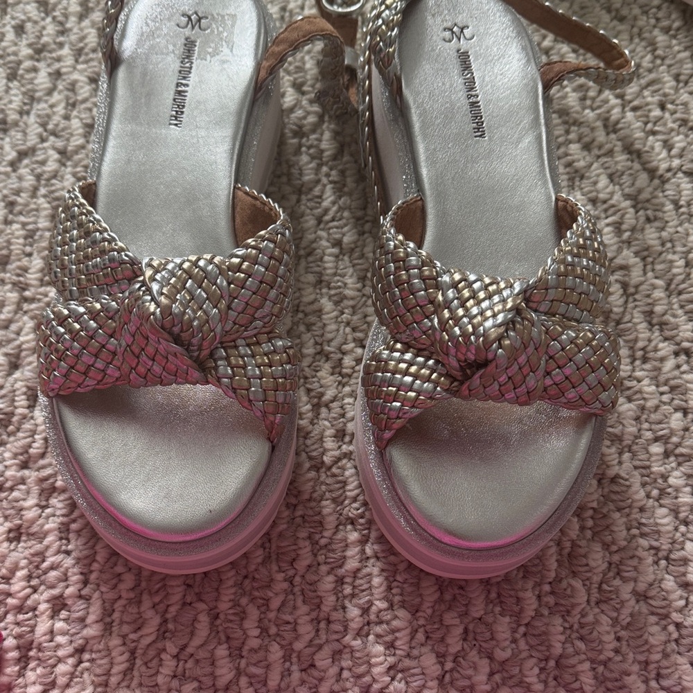 Johnston & Murphy Metallic Sandals